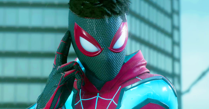 Miles (Nadji Jeter) lets Peter (Yuri Lowenthal) know that Venom (Tony Todd) is on the move in Marvel's Spider-Man 2 (2023), Insomniac Games