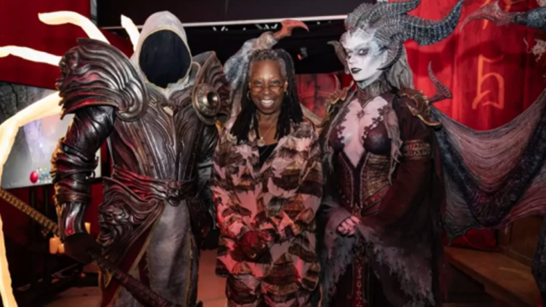 Demons present Whoopi Golberg with 'Key to Hell' at cannabis event