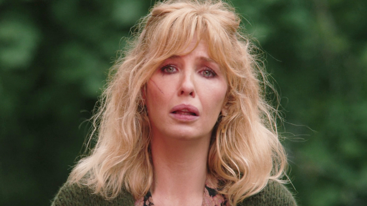 Beth Dutton (Kelly Reilly) discovers an army of emergency vehicles outside of her father's (Kevin Costner) mansion in Yellowstone Season 5 Episode 9 "Desire Is All You Need" (2024), Paramount Network