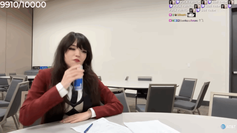 Emiru discusses what happened at TwitchCon 2025
