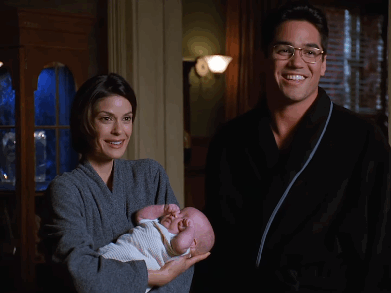 Lois (Teri Hatcher) and Clark (Dean Cain) have big news for their parents in Lois & Clark: The New Adventures of Superman Season 4 Episode 22 "The Family Hour" (1997), Warner Bros. Television