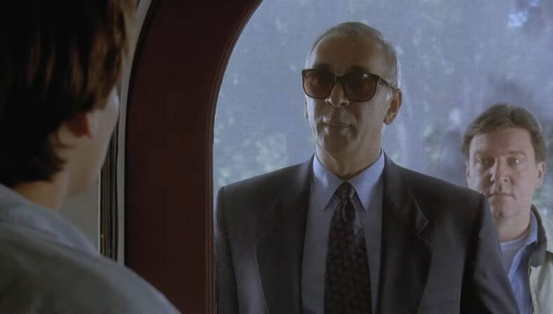 Frank Langella has a few questions for Michael (Edward Furlong) in Brainscan (1994), Triumph Films