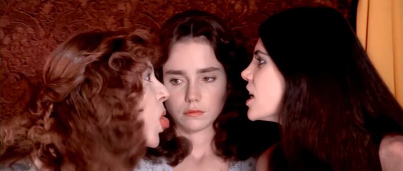 Clowns to the left of her, jokers to the right, and Suzy (Jessica Harper) is stuck in the middle of Suspiria (1977), Produzioni Atlas Consorziate 