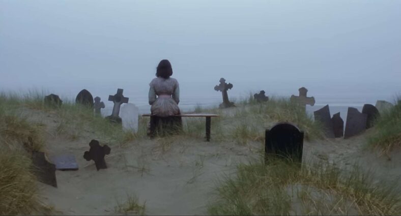 Lucy Harker (Isabelle Adjani) makes Gothic look good in Nosferatu the Vampyre (1979), 20th Century Fox  