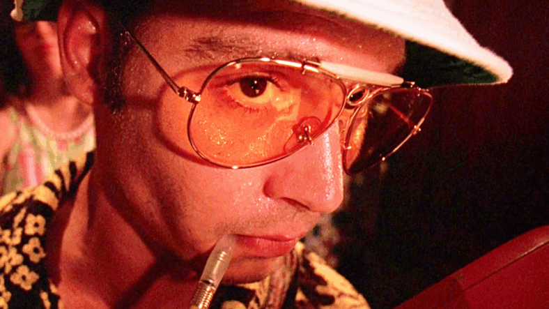 Raoul Duke (Johnny Depp), high on mescaline, arrives at the Bazooko Circus casino in Fear and Loathing in Las Vegas (1998), Universal Pictures