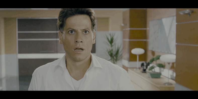 Reed Richards (Ioan Gruffudd) can't believe his eyes in Fantastic Four: Rise of the Silver Surfer (2007), 20th Century Fox